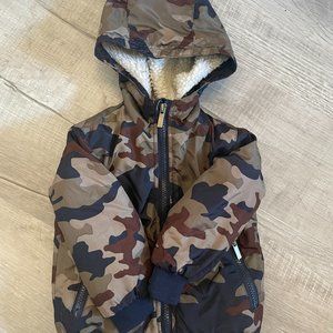 North Zone Boys Camo Green Navy Brown Faux Sherpa Lined Hooded Jacket SZ 6
